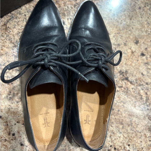 Frye Erica Oxford Black Shoes. Size 5.5 BRAND NEW! 🤩 - Picture 3 of 4